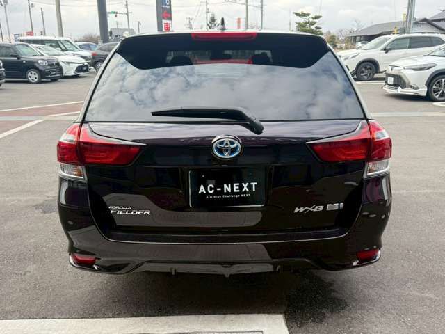 COROLLA FIELDER HYBRID