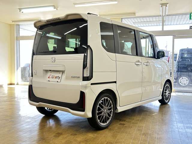 N BOX CUSTOM