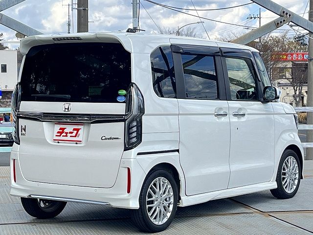 N-BOX CUSTOM