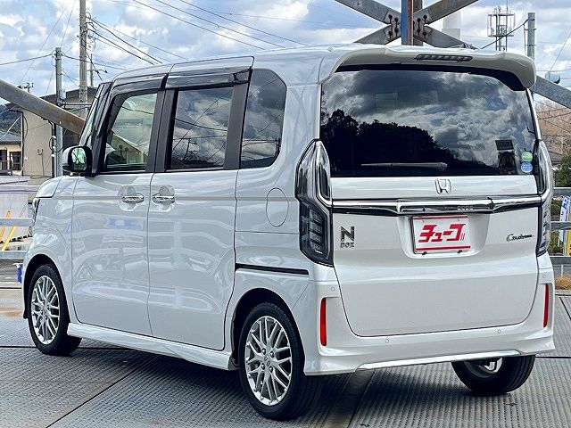 N-BOX CUSTOM