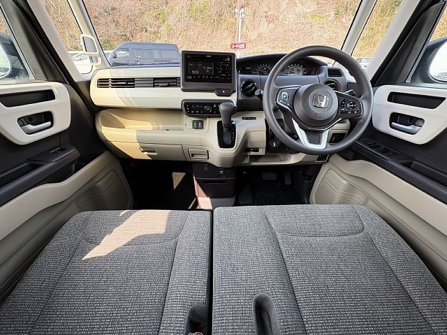 N BOX 4WD