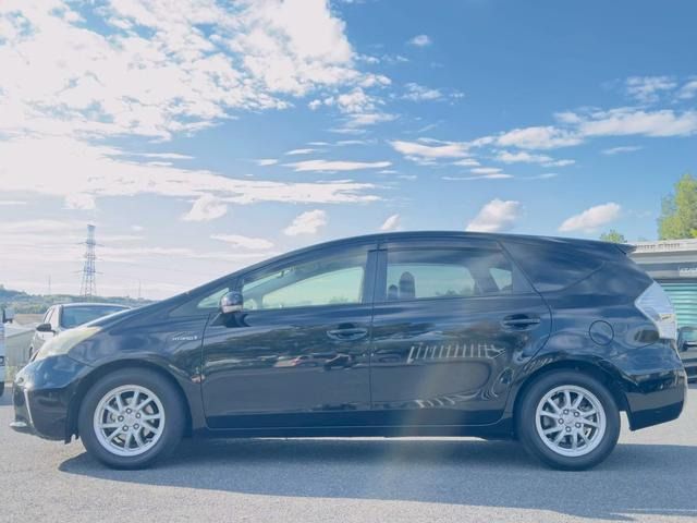 PRIUS Alpha