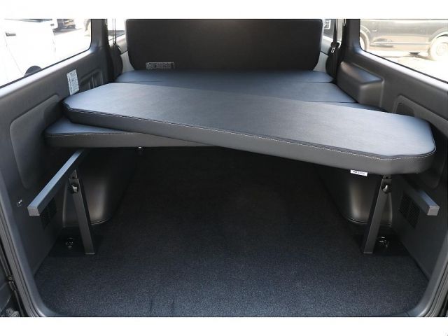 HIACE van 4WD