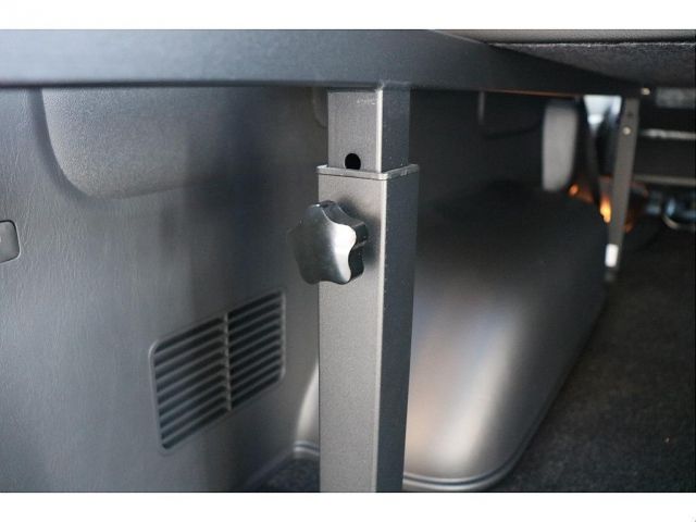 HIACE van 4WD