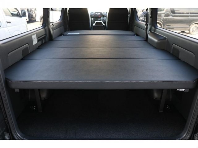 HIACE van 4WD