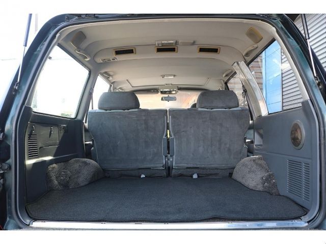 LANDCRUISER wagon