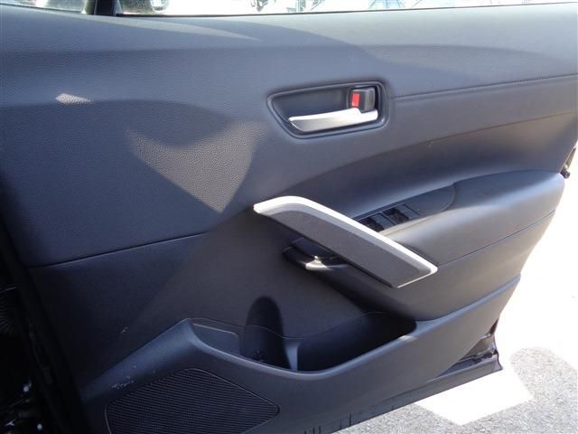 COROLLA CROSS HYBRID
