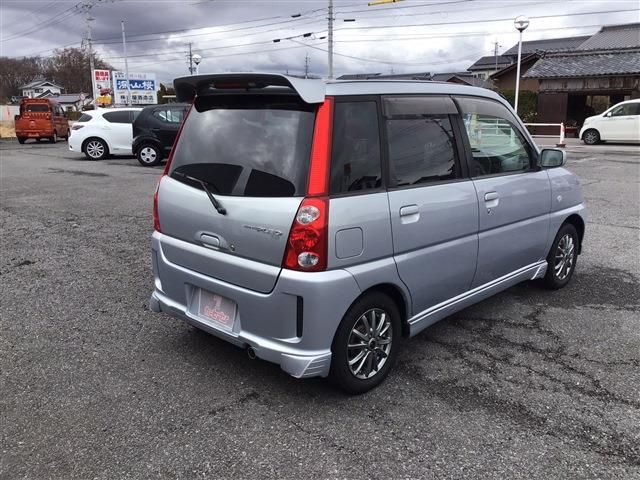 PLEO 4WD