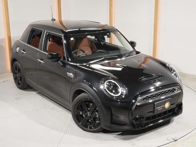 MINI COOPER SD 5DOOR