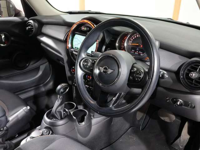 BMW MINI COOPER D 5DOOR