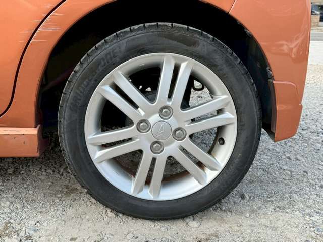 MOVE CUSTOM