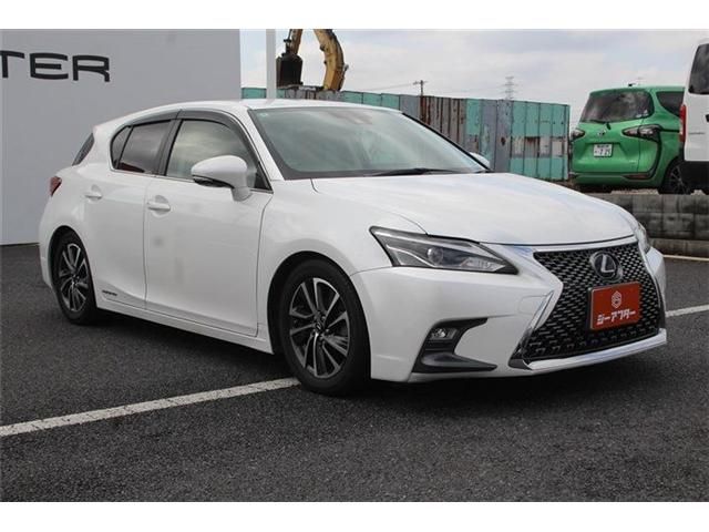 LEXUS CT200h