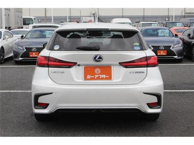 LEXUS CT200h