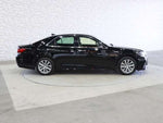 CROWN sedan hybrid