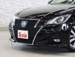 CROWN sedan hybrid