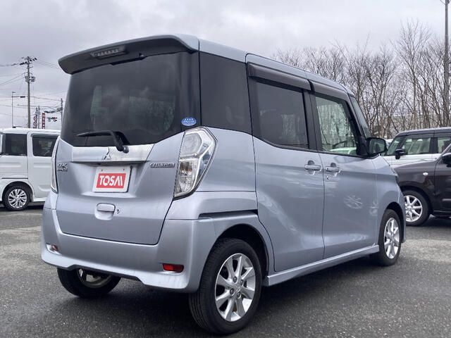 eK SPACE custom 4WD
