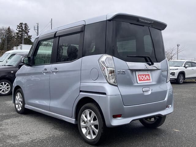 eK SPACE custom 4WD