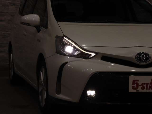 PRIUS Alpha