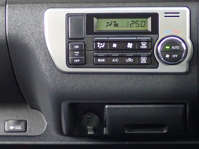 HIACE wagon