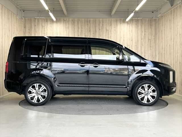 DELICA D:5 4WD