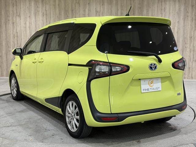 SIENTA HYBRID