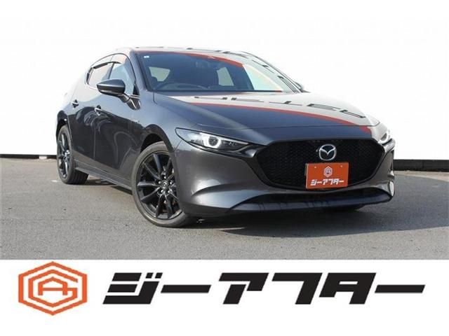 MAZDA3 FASTBACK