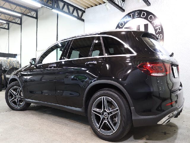 MERCEDES BENZ GLC class