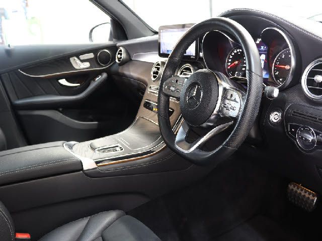 MERCEDES BENZ GLC class