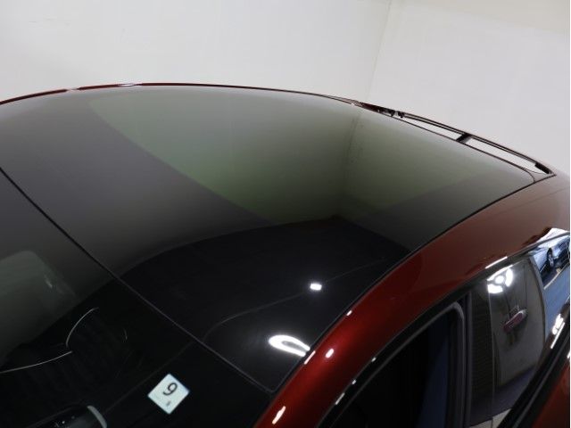 FERRARI Purosangue