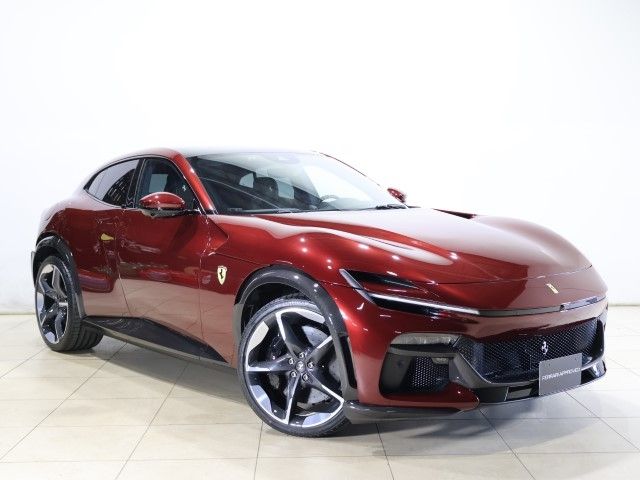 FERRARI Purosangue