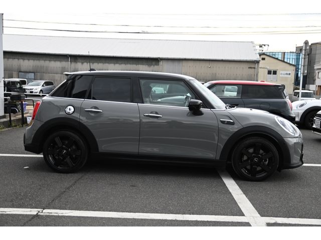MINI COOPER S 5DOOR