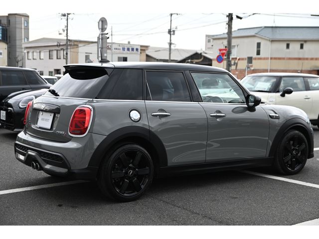 MINI COOPER S 5DOOR