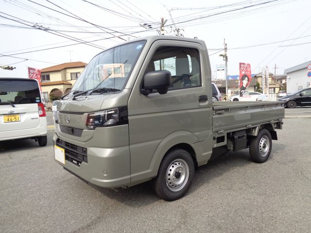CLIPPER truck