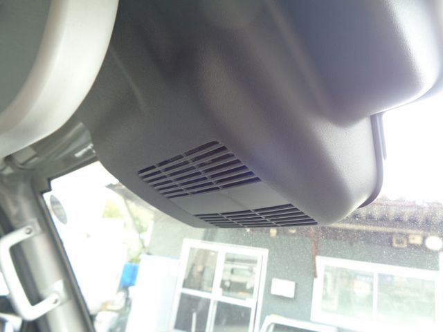 CLIPPER truck