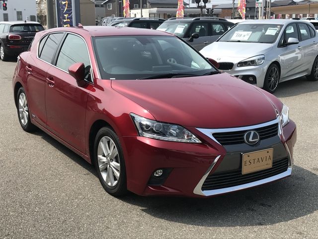LEXUS CT200h