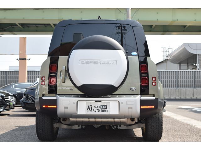 ROVER DEFENDER