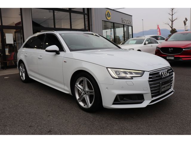 AUDI A4 AVANT