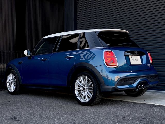 MINI COOPER SD 5DOOR