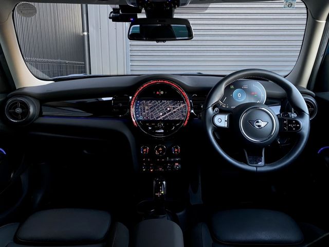 MINI COOPER SD 5DOOR