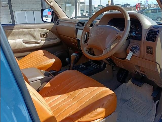 LANDCRUISER PRADO