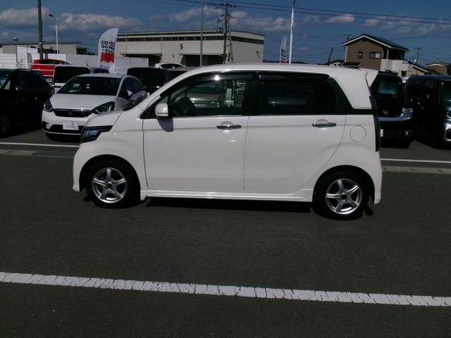 N-WGN CUSTOM