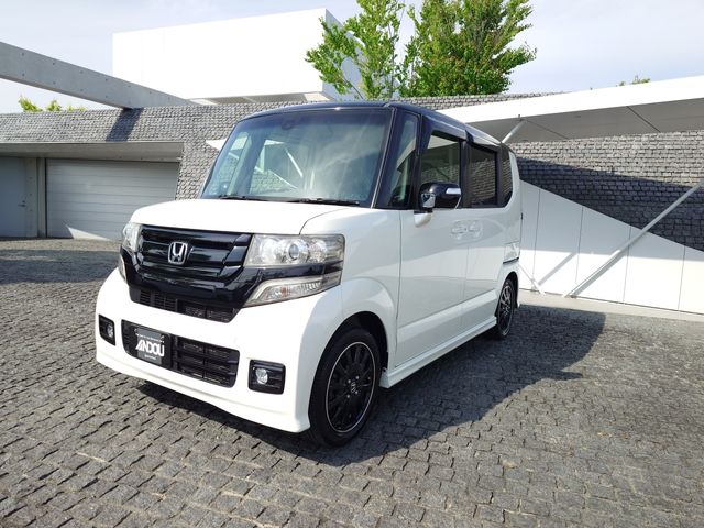 N-BOX CUSTOM