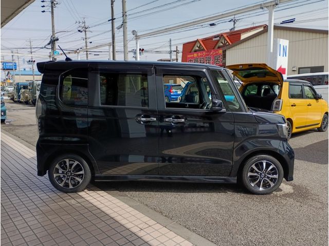 N BOX CUSTOM