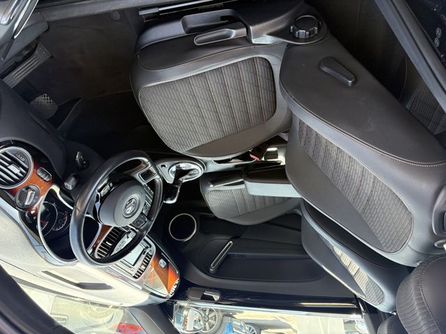 VOLKSWAGEN The BEETLE