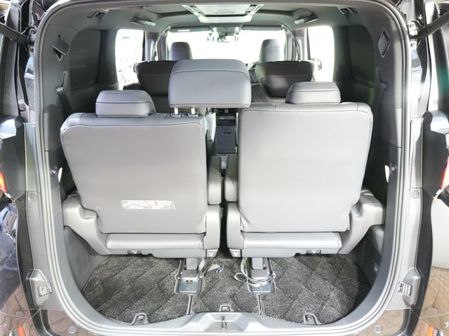 VELLFIRE HYBRID