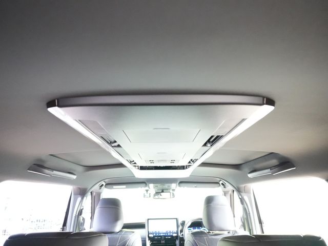 VELLFIRE HYBRID
