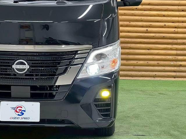 CARAVAN van 2WD