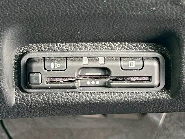CARAVAN van 2WD