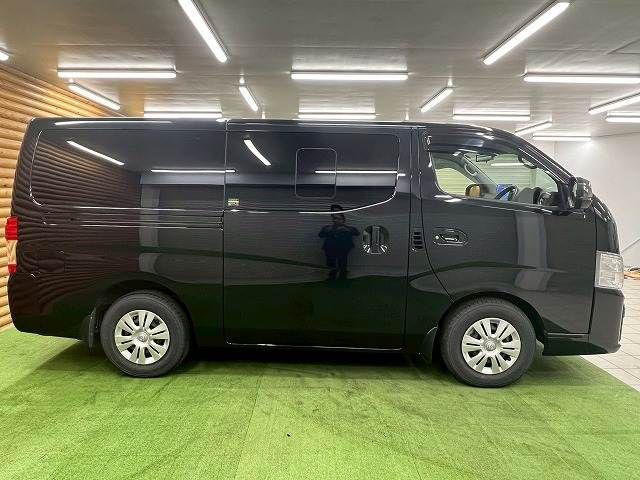 CARAVAN van 2WD
