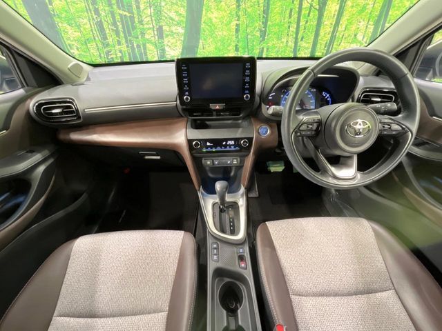 YARIS CROSS HYBRID